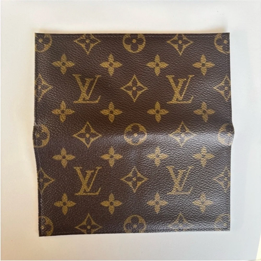 Louis Vuitton Trifold Wallet Vintage 1970s Monogram French Company Checkbook